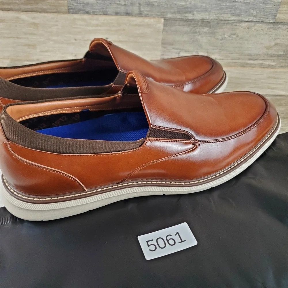 Nunn Bush Chase Mens Loafers Sz 11.5 M Cognac Moccasin Toe Slip-On Lightweight